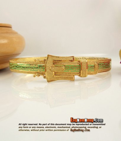 กำไลเข็มขัด ลงยาสีเขียว น้ำหนัก 1 บาทค่ะ