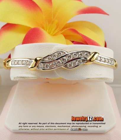 กำไลเพชรแท้ เพชรเบลเยี่ยม ไฟดี สวยมากๆค่ะ