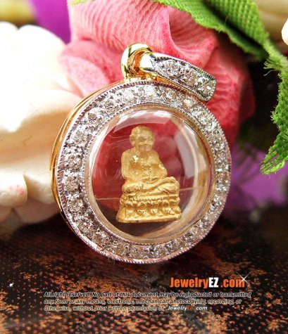 หลวงปู่ทวดเนื้อทองคำแท้ เลี่ยมกรอบทองฝังเพชรแท้เบลเยี่ยมคัท ทงกลมเล็กสวยน่ารักมากๆค่ะ