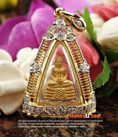 หลวงพ่อโสธรเนื้อทองคำ เลี่ยมกรอบทองฝังเพชรแท้ค่ะ