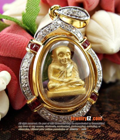 หลวงพ่อเงิน เนื้อทองคำแท้ เลี่ยมกรอบทองคำฝังเพชรแท้ทับทิมแท้ น่ารักมั้กมากจร้า