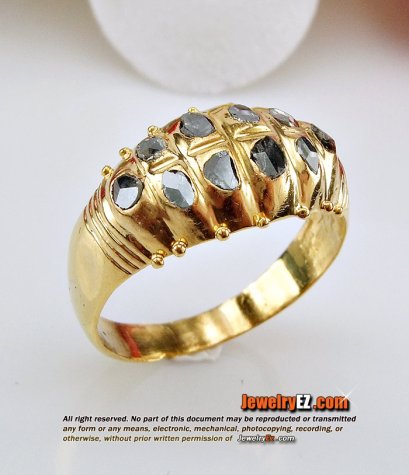 แหวนแถวเพชรซีกสองชั้น งานเก่าเก็บ สวยสมบูรณ์หายากน่าสะสม