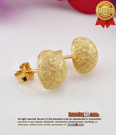 ต่างหูทองคำ 96.5 เปอร์เซ็นต์ น้ำหนัก 1สลึง ใส่เต็มใบหูดูสวยน่ารักค่ะ