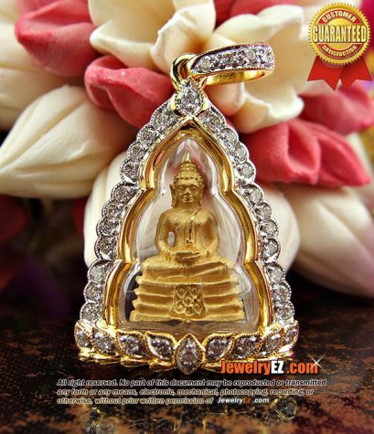 หลวงพ่อโสธรเนื้อทองคำ เลี่ยมกรอบทองคำ ฐานบัวรอบล้อมเพชรแท้ ค่ะ