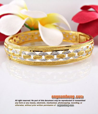 กำไลทอง 96.5% น้ำหนัก 1 บาท ชุบ 2 สี ลายสวยแปลกใหม่ค่ะ