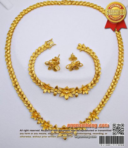 ชุดเซ็ตทอง 96.5% สร้อยคอ สร้อยแขน ต่างหู ลายดอกกล้วยไม้ สวยงานละเอียดปราณีตค่ะ