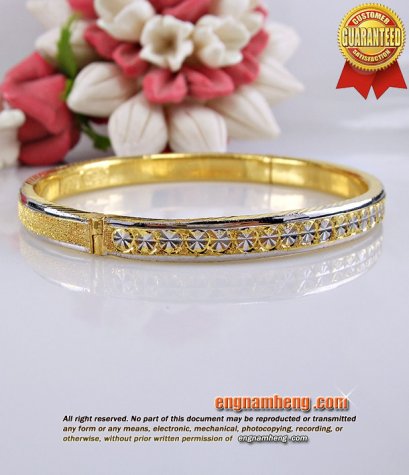 กำไลทอง 96.5% น้ำหนัก 1 บาท (15.2 กรัม) ชุบ 3 สี ค่ะ ใส่ได้ 2 หน้าเก๋สุดๆค่ะ