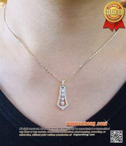 จี้เพชรเบลเยี่ยมคัท น้ำ 97 G-Color/VVS น้ำหนักเพชรรวม 49 ตังค์ น่ารักดีค่ะ