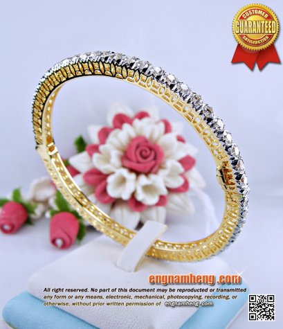 กำไลเพชรเบลเยี่ยมคัท น้ำ98 F-Color/VVS น้ำหนักเพชรรวม 4.55 กะรัต งานฉลุลายสวยประณีต หรูหราค่ะ