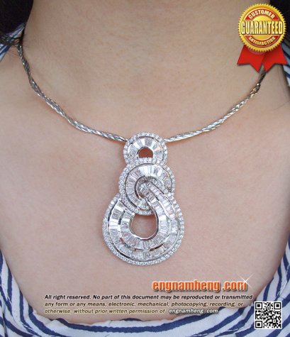 จี้เพชรเบลเยี่ยมคัทและเพชรแทปเปอร์น้ำ 98 (F-Color/VVS1) น้ำหนักเพชร 5.90 กะรัต ตัวเรือน White Gold รูปแบบมใหม่ ใส่สวยมาก ไม่ซ้ำใครค่ะ