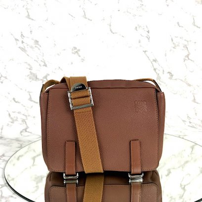 MP-10392 Used Loewe Military Xs Messener In Cognac Leather Phw