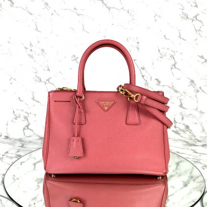 MP-10396 Used Prada Saffiano Lux 30&quot; Tamaris Ghw (Bn 1801)