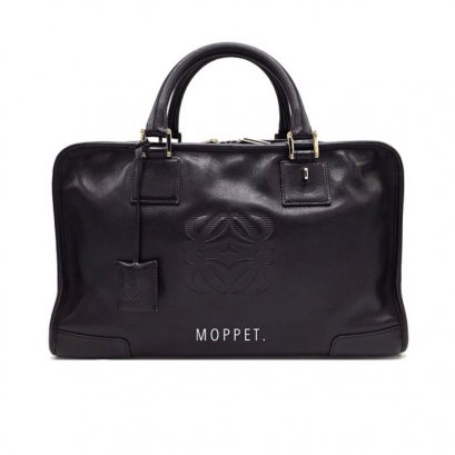 Used Loewe Amazona 36&quot; in Black Leather SHW