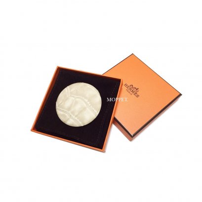 NEW Hermes Brooch &#039;L&quot; in Light Beige Crocodile