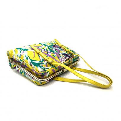 New Coach Corner Zip Wristlet in ColorBlock Chalk/Brown GHW(copy)(copy)(copy)(copy)(copy)(copy)(copy)(copy)(copy)(copy)(copy)(copy)(copy)(copy)(copy)(copy)(copy)(copy)(copy)(copy)