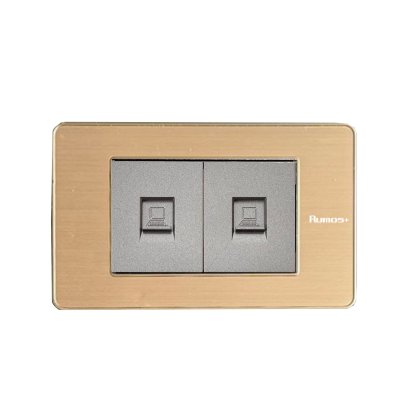 เต้ารับLAN พร้อมกรอบสีทอง