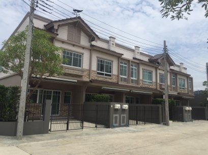 ติดตั้ง Rumos Touch switch ณ โครงการ Indy3 เมกกะบางนา