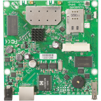 RB912UAG-5HPnD : 600MHz CPU, 64MB RAM, 1xGigabit Ethernet, onboard 5Ghz wireless, miniPCI-express, USB, SIM slot, RouterOS L4