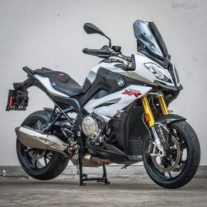 BMW S1000XR