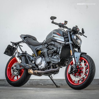 Ducati Monster 937