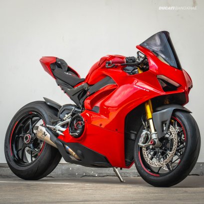 Ducati Panigale V4s