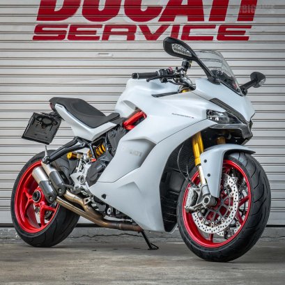 Ducati Supersport S