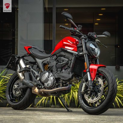 Ducati Monster 937