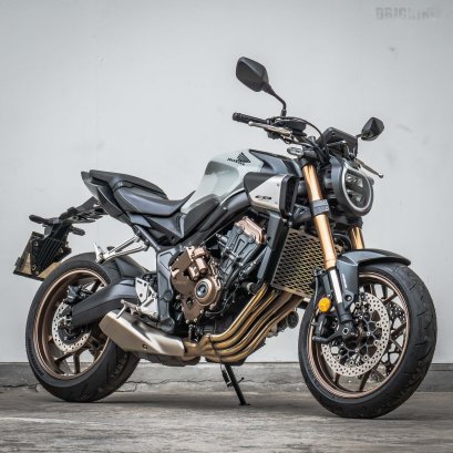 Honda CB650R E-Clutch