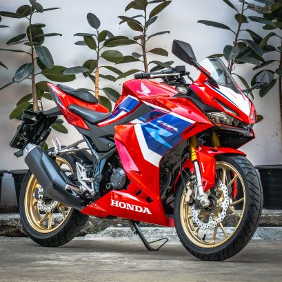 Honda CBR150r ABS