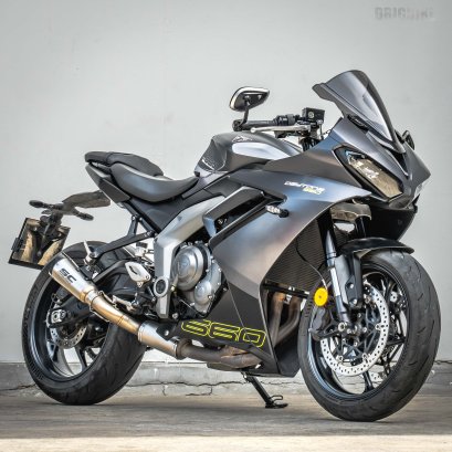 Triumph Daytona 660