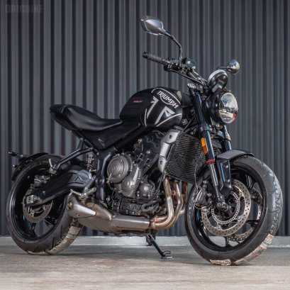 Triumph Trident 660