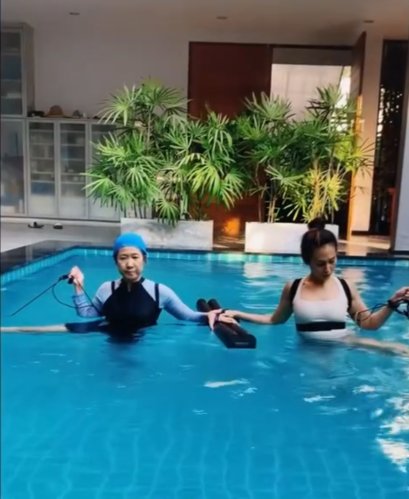 Aquatic Massage