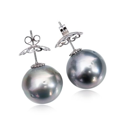 16. 7 mm and 16.8 mm, Tahitian Pearl, Stud Earrings