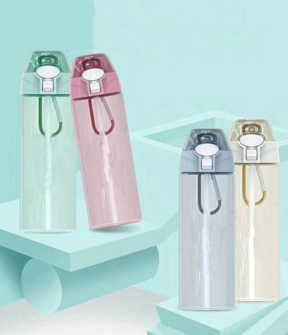 กระบอกน้ำพลาสติก