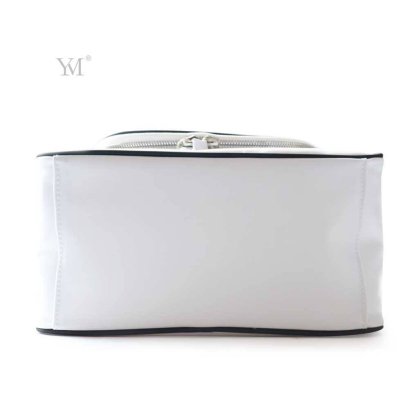 กระเป๋าใส่เครื่องสำอาง