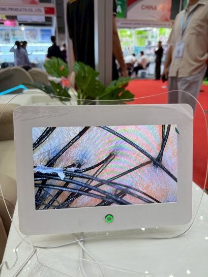 เครื่องตรวจสภาพเส้นผม หนังศีรษะ