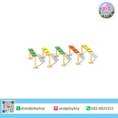 แท่นฝึกก้าวสุนัข อุปกรณ์ Dog Agility ผลิตจากโครงเหล็กกัลวาไนซ์และแผ่น PE สำหรับฝึกการก้าว การทรงตัว และการประสานงานของสุนัข by Sealplay
