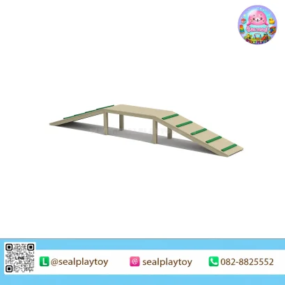 สะพานทรงตัวสุนัข อุปกรณ์ Dog Agility ผลิตจากโครงเหล็กกัลวาไนซ์และแผ่น PE สำหรับฝึกการทรงตัว การเดินบนสะพาน และการควบคุมการเคลื่อนไหวของสุนัข by Sealplay