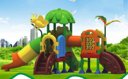 SMALL TREE TRIPLE SLIDE