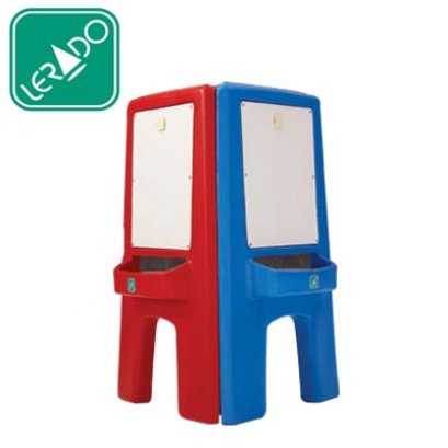 กระดานคู่จิตรกรน้อย