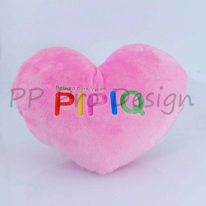 P63 หมอนหัวใจสีชมพู