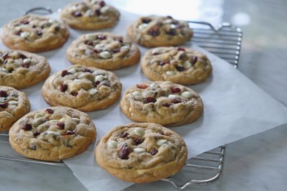 คุกกี้นิ่มไวท์ช็อคแครนเบอรี่