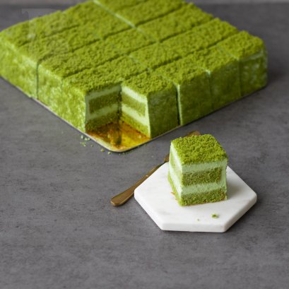 มินิเค้กมัทฉะลาเต้