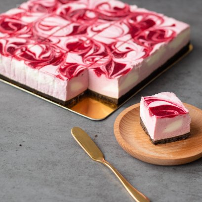 มินิราสเบอร์รี่สเวิร์ลชีสเค้ก