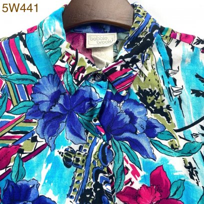 ♥️ รหัส5W441 ▪️ป้าย Bobbie Brooki ▪️ อก 46“  ยาว 27.5“ (นิ้ว)