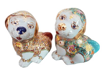 Benjarong dog หมาเบญจรงค์