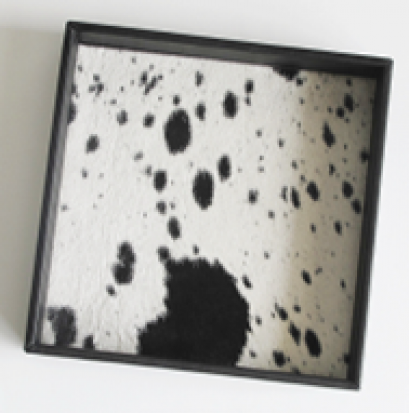 Cow fur tray (S)