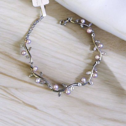 Fresh water pearl bracelet with silver92.5 setting