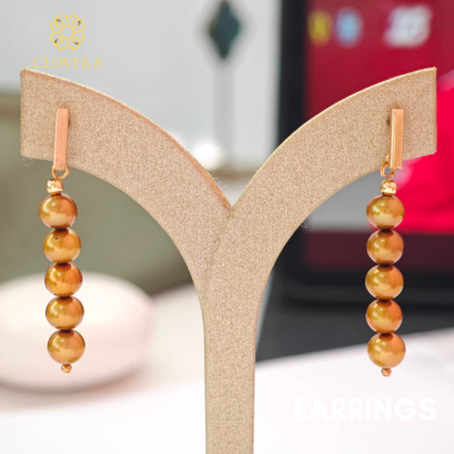 ต่างหูไข่มุก ทรงมันฝรั่ง ไข่มุกสีทอง ไซส์ 3.3mm มุกแท้100% มุกน้ำจืด Clover8jewelry