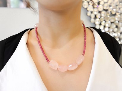 Necklace with rose quartz , ruby